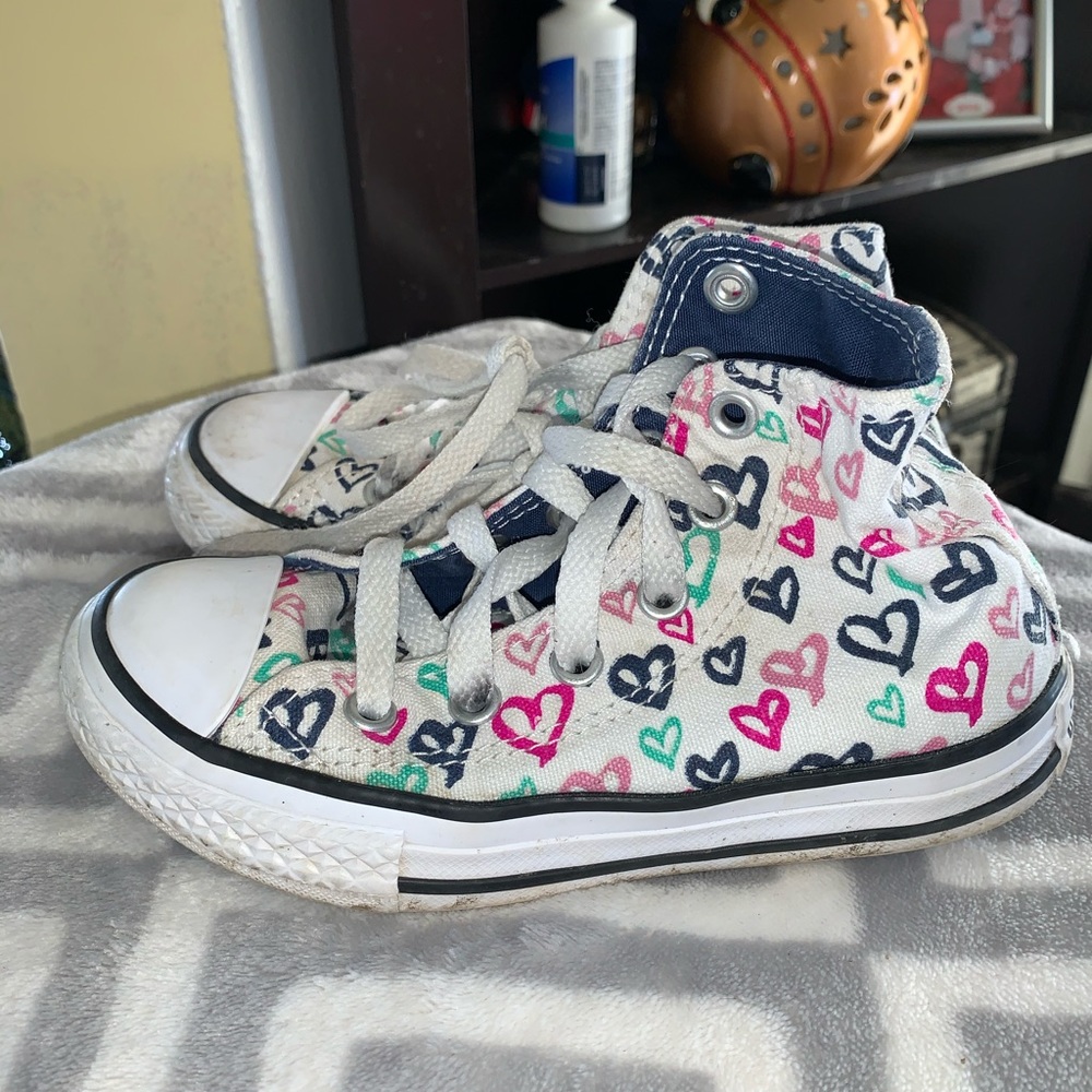 Girls Converse